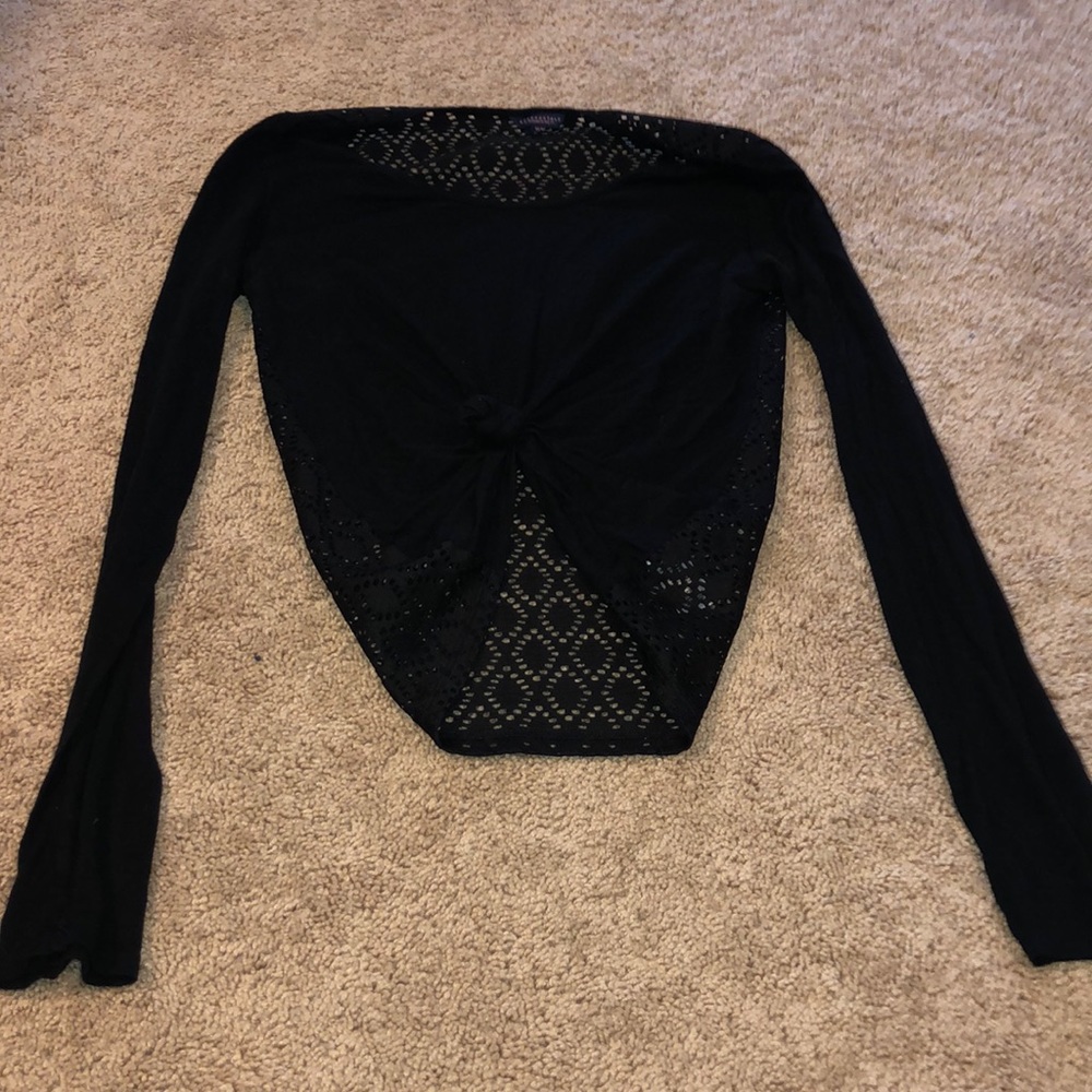 knot in front shirt